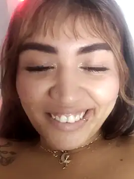 Snapshot of ZairaRoogue chatting on 18, 6, 2026 ZairaRoogue online show from 18, 6, 2026