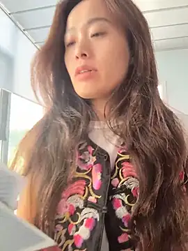 Snapshot of saozi666 chatting on 18, 6, 2026 saozi666 online show from 18, 6, 2026