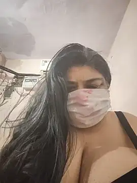 Snapshot of simranjeet_kaur69 chatting on 28, 7, 2026 simranjeet kaur69 online show from 28, 7, 2026