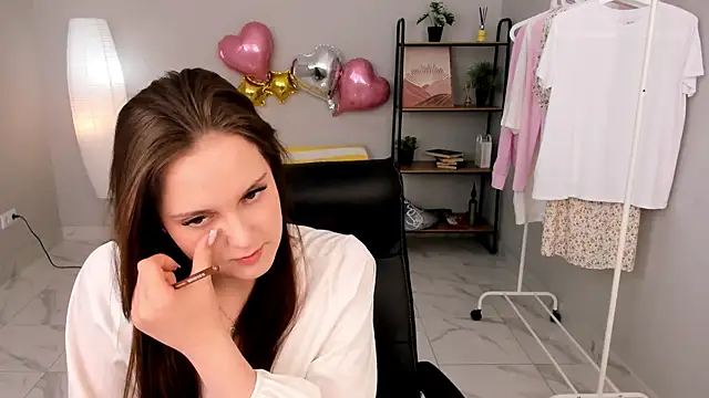 April Mills  online show from 3, 6, 2026