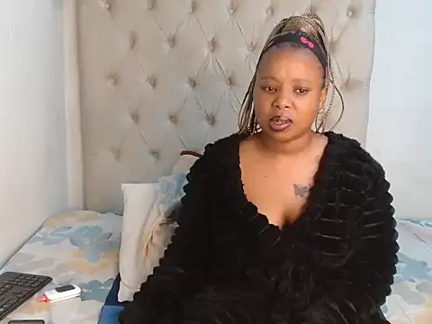 Snapshot of Lihle_00 chatting on 12, 7, 2026 Lihle 00 online show from 12, 7, 2026