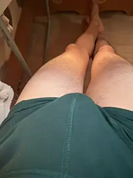 Pierre20cm21ans online show from 16, 6, 2026