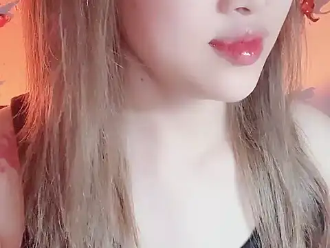 Lucy6868 online show from 3, 7, 2026