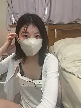 Snapshot of _Miru_ chatting on 7, 6, 2026 Miru online show from 7, 6, 2026