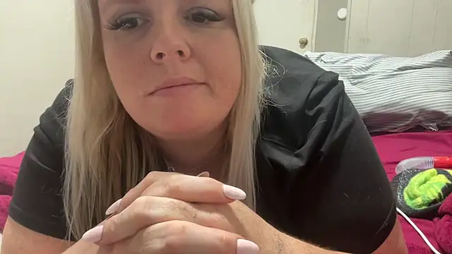 Snapshot of Girthdaddy9 chatting on 28, 6, 2026 Girthdaddy9 online show from 28, 6, 2026