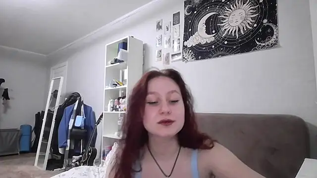 Snapshot of LoiseLovetto chatting on 10, 6, 2026 LoiseLovetto online show from 10, 6, 2026