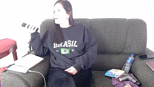 NinaMendes online show from 6, 7, 2026