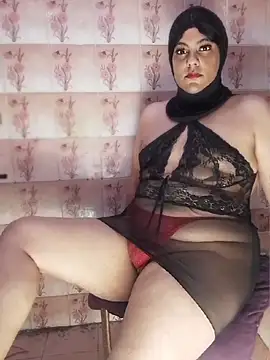 Snapshot of LenaQPeach chatting on 17, 6, 2026 LenaQPeach online show from 17, 6, 2026