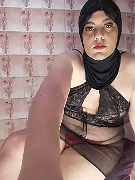 Snapshot of LenaQPeach chatting on 23, 6, 2026 LenaQPeach online show from 23, 6, 2026