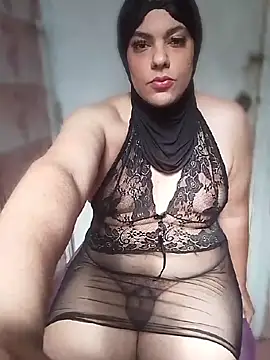 Snapshot of LenaQPeach chatting on 7, 8, 2026 LenaQPeach online show from 7, 8, 2026