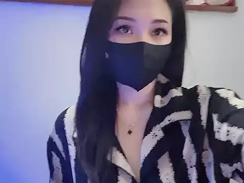 Snapshot of Annie_Nie chatting on 17, 7, 2026 Annie Nie online show from 17, 7, 2026