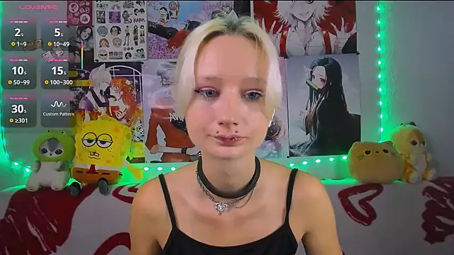 Katia Nabiee online show from 15, 7, 2026