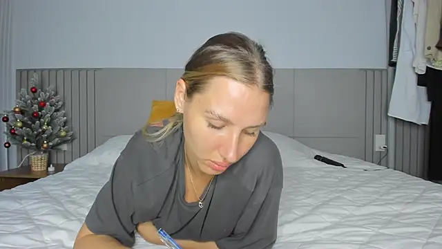 SofiClimbing online show from 23, 12, 2025