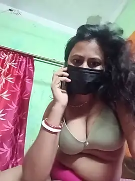 Snapshot of Sayanichatterjee024 chatting on 10, 6, 2026 Sayanichatterjee024 online show from 10, 6, 2026