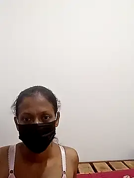 Snapshot of slfuncouple chatting on 6, 6, 2026 slfuncouple online show from 6, 6, 2026