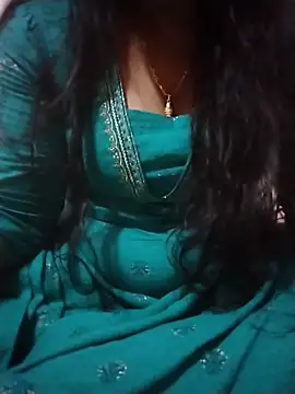 Snapshot of Tamilvalarmathi chatting on 11, 7, 2026 Tamilvalarmathi online show from 11, 7, 2026
