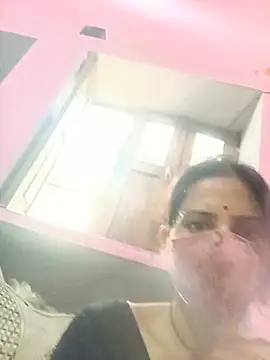 Snapshot of siwanijha007 chatting on 17, 7, 2026 siwanijha007 online show from 17, 7, 2026