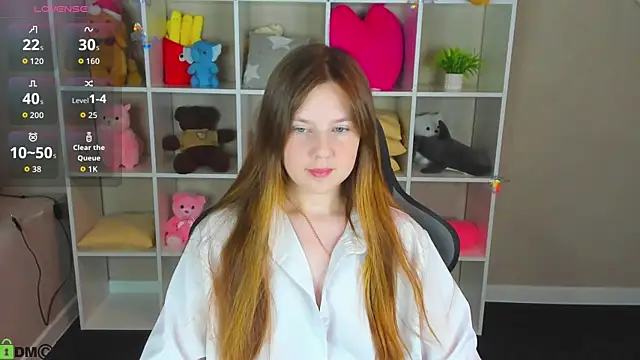 Snapshot of Violeta_Paul chatting on 3, 7, 2026 Violeta Paul online show from 3, 7, 2026