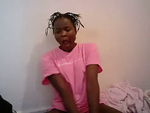 Snapshot of BerryJulie chatting on 17, 6, 2026 BerryJulie online show from 17, 6, 2026
