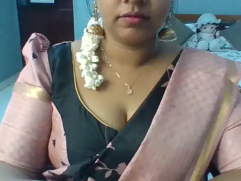 Tamil hot Meenu online show from 11, 6, 2026