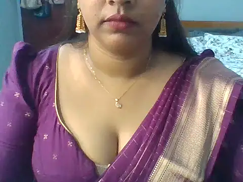 Tamil hot Meenu online show from 9, 6, 2026