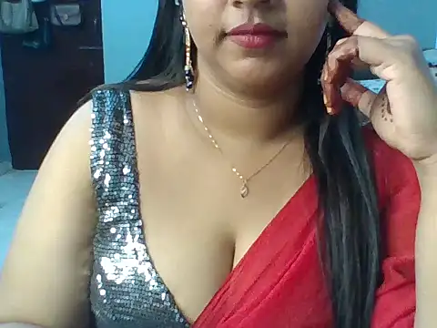 Tamil hot Meenu online show from 7, 6, 2026