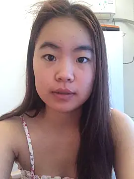 YiYi5520 online show from 4, 6, 2026