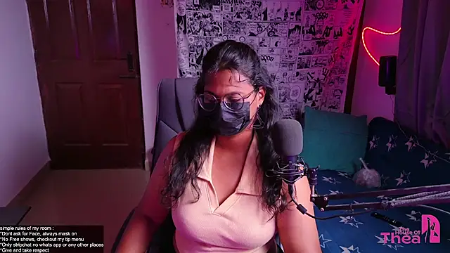Snapshot of thea_rachel chatting on 8, 7, 2026 thea rachel online show from 8, 7, 2026
