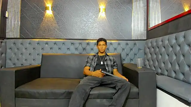 Snapshot of Yoel_Blessed chatting on 19, 6, 2026 Yoel Blessed online show from 19, 6, 2026
