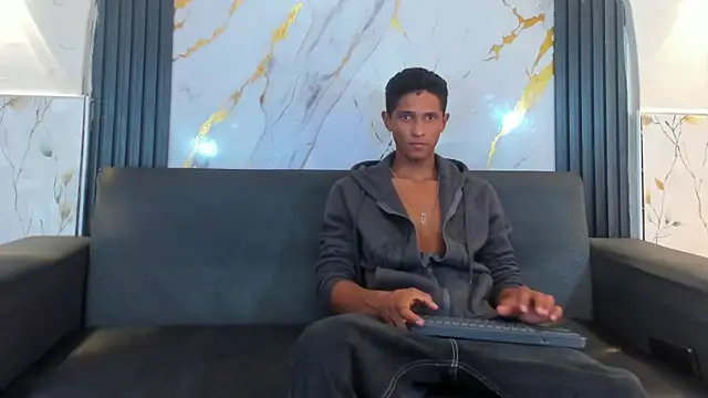 Snapshot of Yoel_Blessed chatting on 17, 6, 2026 Yoel Blessed online show from 17, 6, 2026