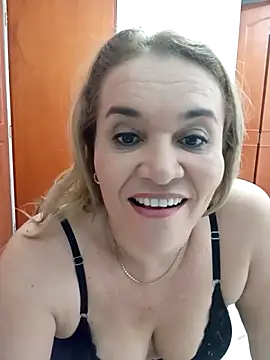Sara hilton02 online show from 11, 6, 2026