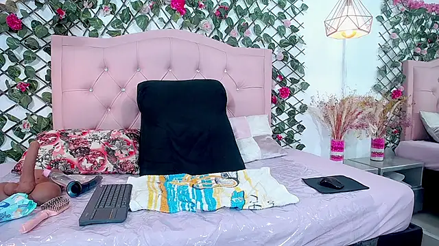 Snapshot of Alexita_Sweet chatting on 16, 7, 2026 Alexita Sweet online show from 16, 7, 2026