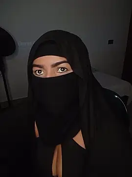 Snapshot of nayla_mohammed_ chatting on 1, 6, 2026 nayla mohammed online show from 1, 6, 2026