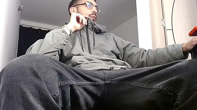Snapshot of MalekXarxxx chatting on 1, 7, 2026 MalekXarxxx online show from 1, 7, 2026