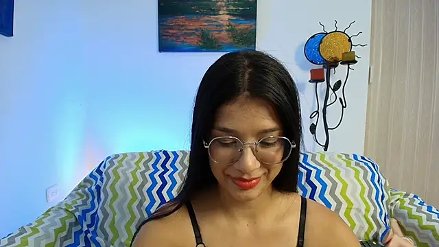 Lunaa monroee online show from 11, 7, 2026