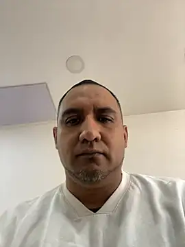 Snapshot of complisex2026 chatting on 8, 7, 2026 complisex2026 online show from 8, 7, 2026