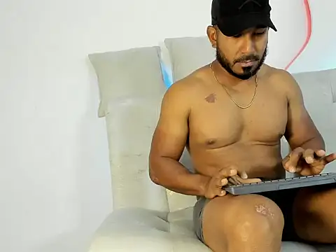 LeoCarter  online show from 4, 6, 2026