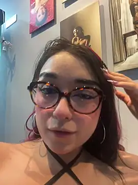 Snapshot of Start_xmoonx chatting on 17, 7, 2026 Start xmoonx online show from 17, 7, 2026