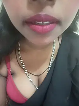 Sexy-Zeenat online show from 3, 6, 2026