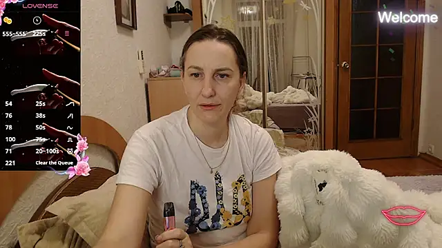 Yevgeshka-Milashka online show from 18, 12, 2025