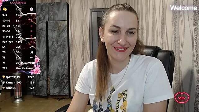 Yevgeshka-Milashka online show from 16, 11, 2025