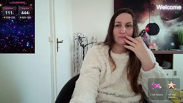 Yevgeshka-Milashka online show from 22, 3, 2025