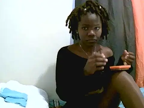 Snapshot of QueenSar chatting on 20, 6, 2026 QueenSar online show from 20, 6, 2026