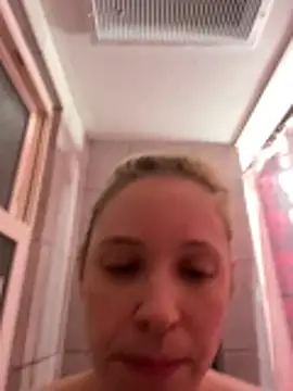 redrumredroom online show from 3, 6, 2026