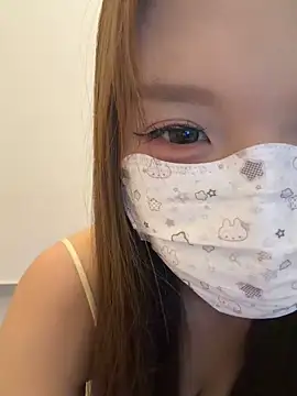 Snapshot of QIQI-QIQI-01 chatting on 2, 6, 2026 QIQI-QIQI-01 online show from 2, 6, 2026