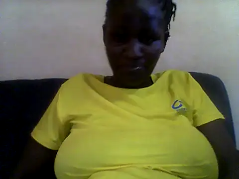 Snapshot of Angelbee_ chatting on 11, 7, 2026 Angelbee online show from 11, 7, 2026