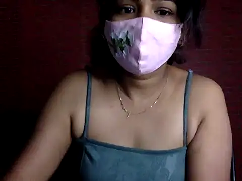 Snapshot of Nisha-moon chatting on 16, 7, 2026 Nisha-moon online show from 16, 7, 2026