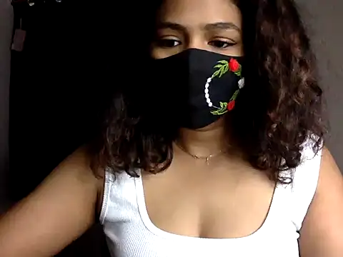 Snapshot of Nisha-moon chatting on 20, 6, 2026 Nisha-moon online show from 20, 6, 2026
