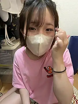 Snapshot of Lala_chan_xxx chatting on 25, 7, 2026 Lala chan xxx online show from 25, 7, 2026