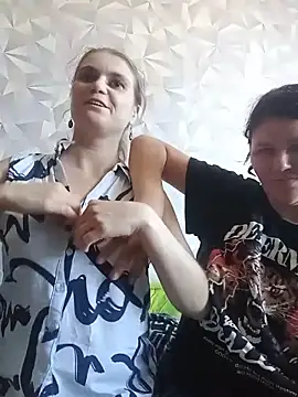 KellyCarter  online show from 18, 6, 2026